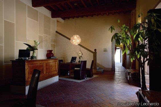 Hotel 500 Firenze Кампи-Бизенцио Интерьер фото